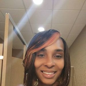 Meet your Posher, Rene